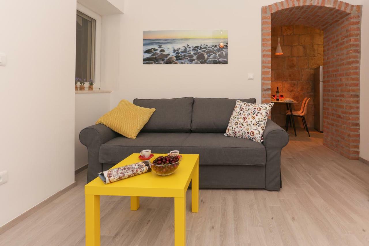 Beach Apartment Korina Sumpetar Esterno foto